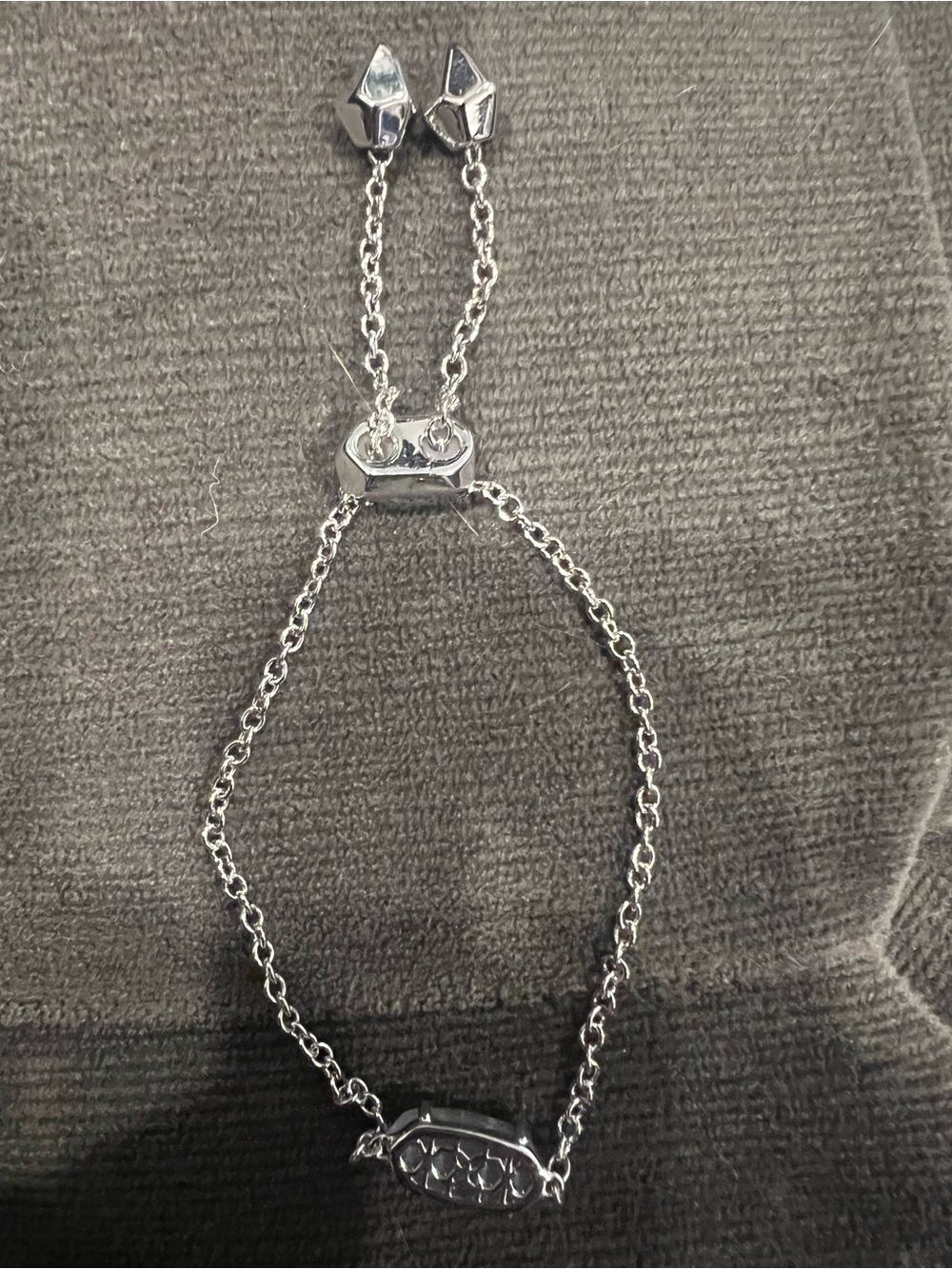 Kendra Scott Elaina Bracelet with Grey Stone - Picture 4 of 6